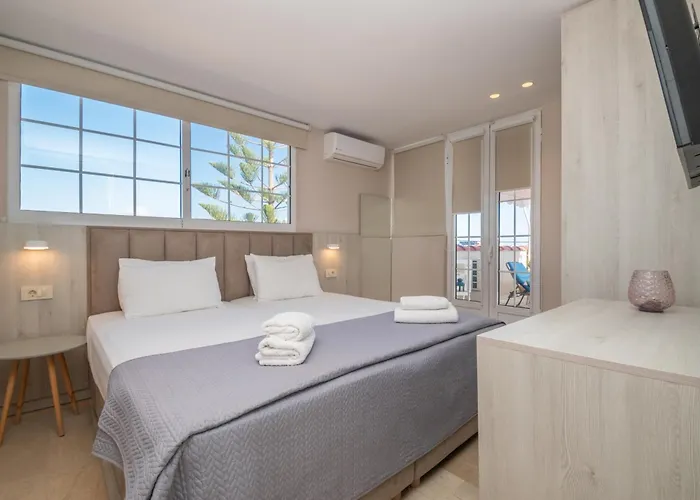 Anadiomeni Pool & Beach Вилла