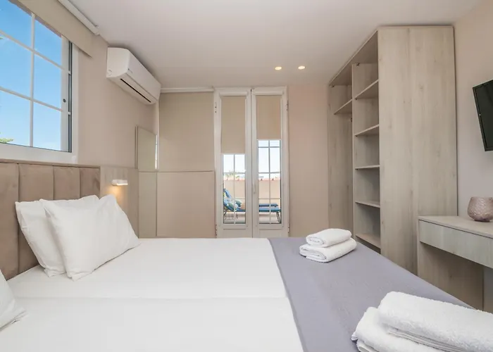 Anadiomeni Pool & Beach Вилла Лаганас